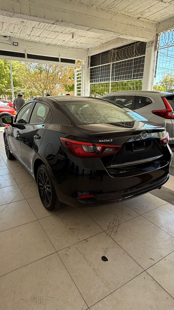 MAZDA 2 CARBON EDITION AUT 2023 - Imagen 5