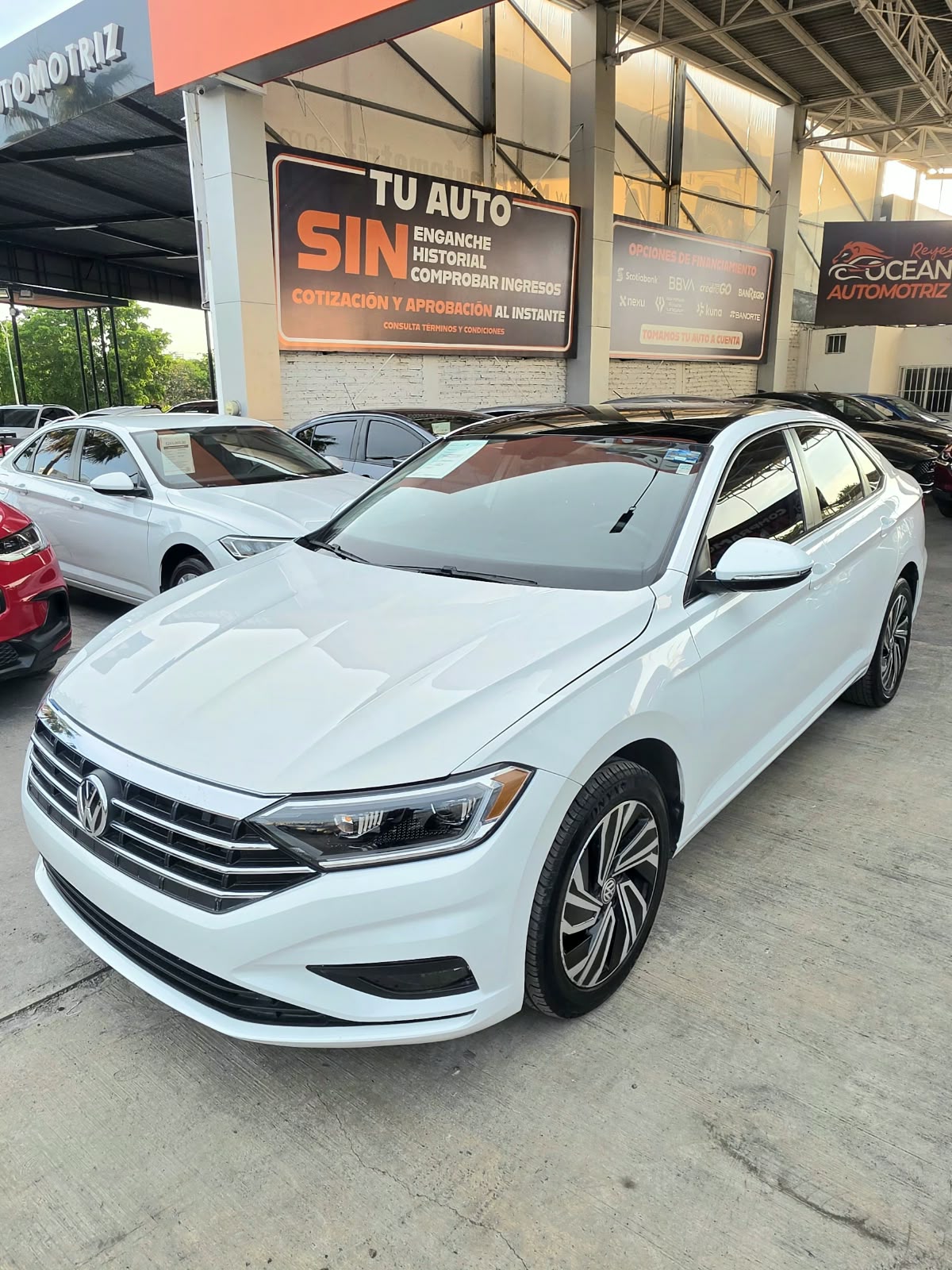 VOLKSWAGEN JETTA HIGHLINE AUT 2021